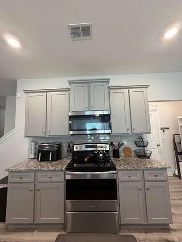 $2,300 | 7565 Knoll Hollow, Lithonia, GA 30058