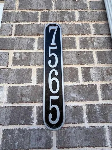 $2,300 | 7565 Knoll Hollow, Lithonia, GA 30058