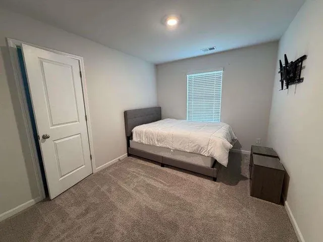 $2,300 | 7565 Knoll Hollow, Lithonia, GA 30058