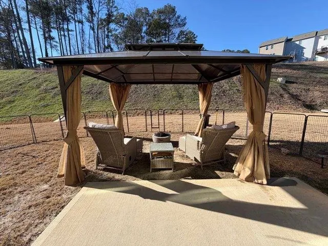 $2,300 | 7565 Knoll Hollow, Lithonia, GA 30058