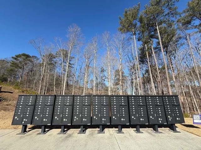 $2,300 | 7565 Knoll Hollow, Lithonia, GA 30058