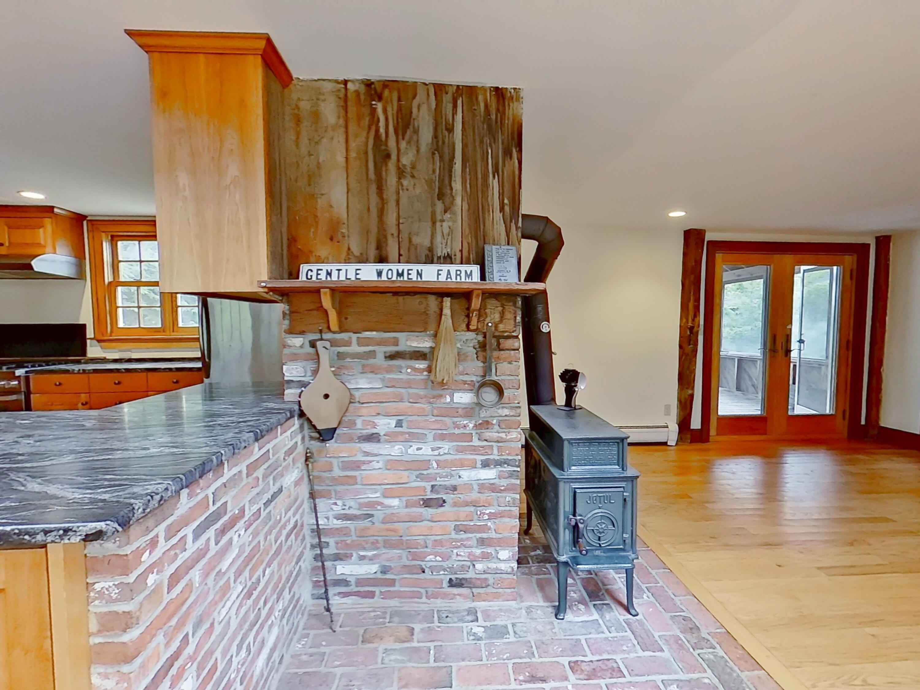 549 Litchfield Road Bowdoin, ME 04287 - Photo 11 of 104 Family Room - Kitchen