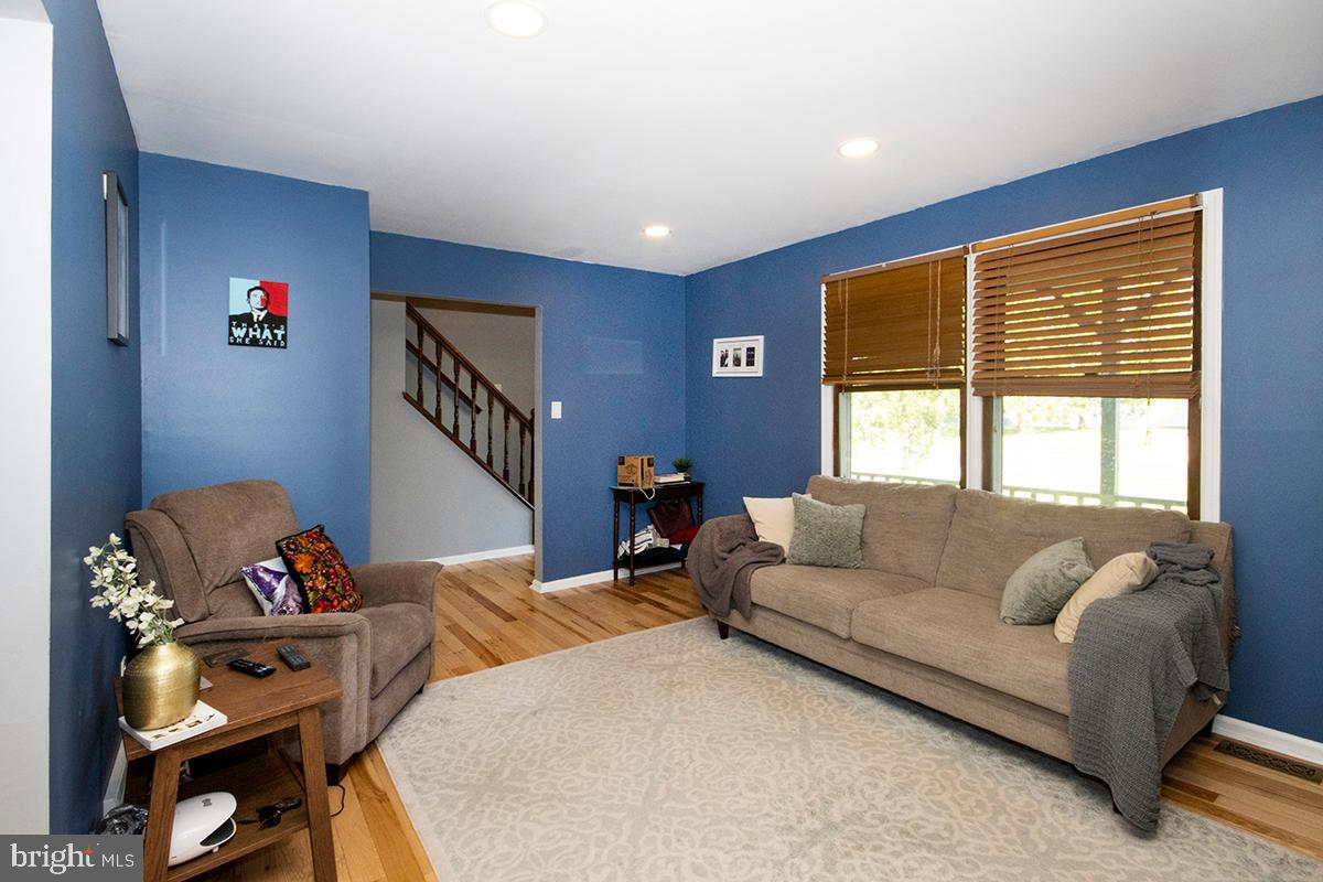 397 Megan Drive Mickleton, NJ 08056 - Photo 4 of 61