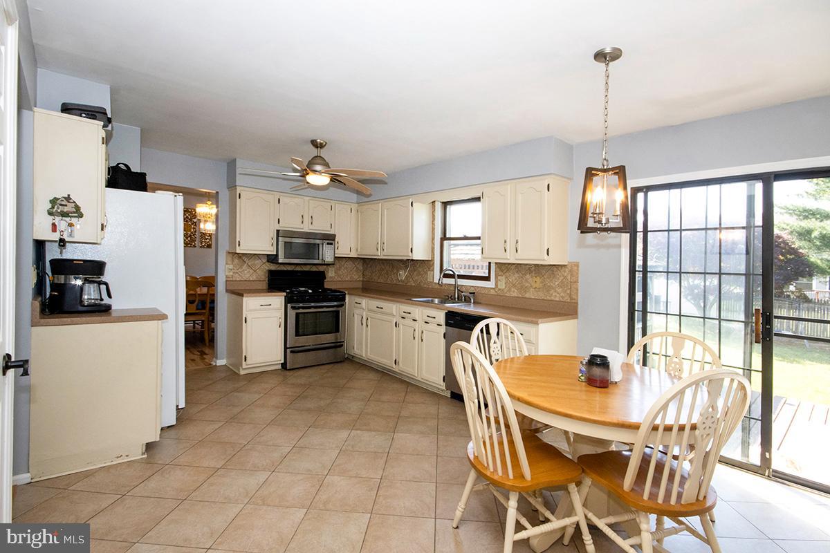 397 Megan Drive Mickleton, NJ 08056 - Photo 9 of 61