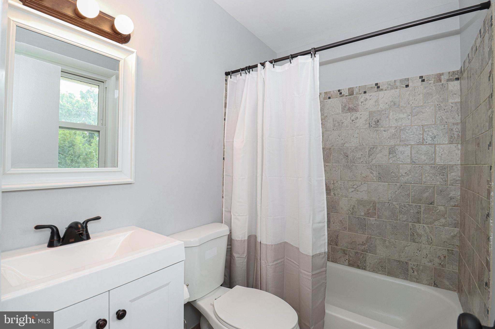 7600 Laurel Ridge Court Laurel, MD 20707 - Photo 15 of 30