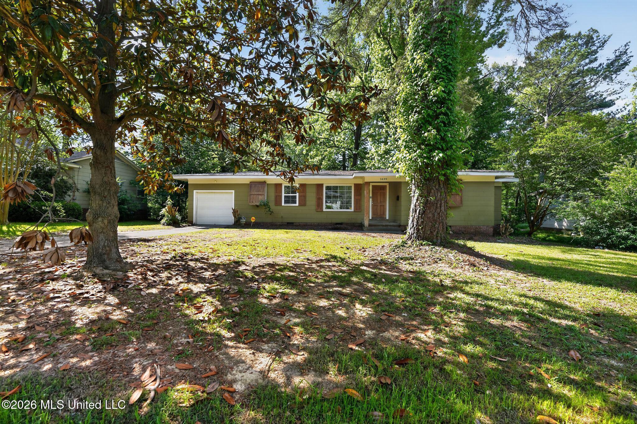 1639 Lockwood Avenue Jackson, MS 39211 - Photo 2 of 30 1