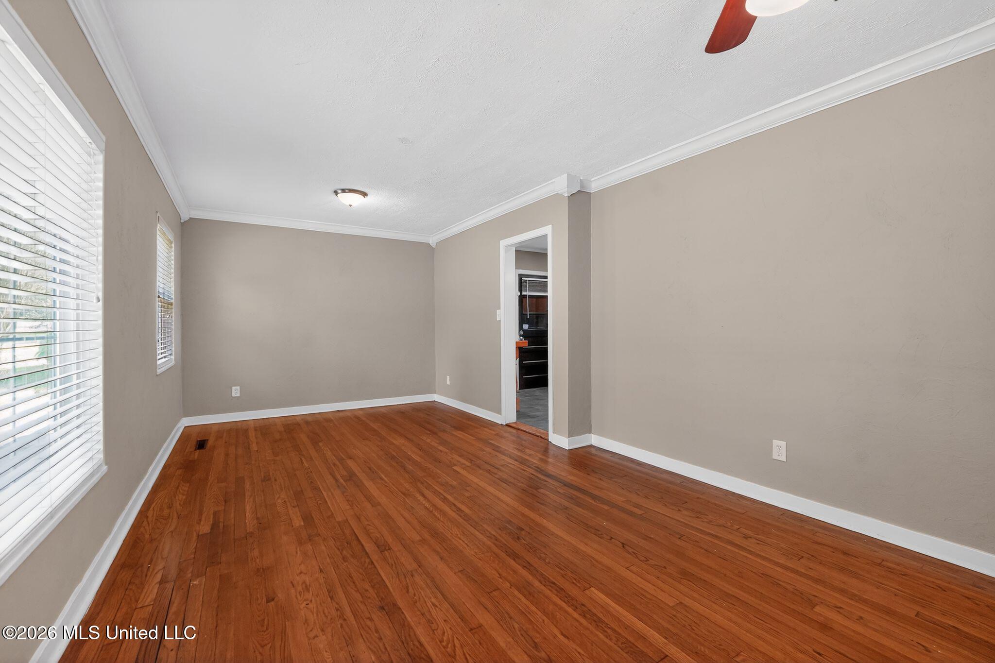 1639 Lockwood Avenue Jackson, MS 39211 - Photo 8 of 30 10_1639_Lockwood_Ave_Jackson_MS_39211-Li