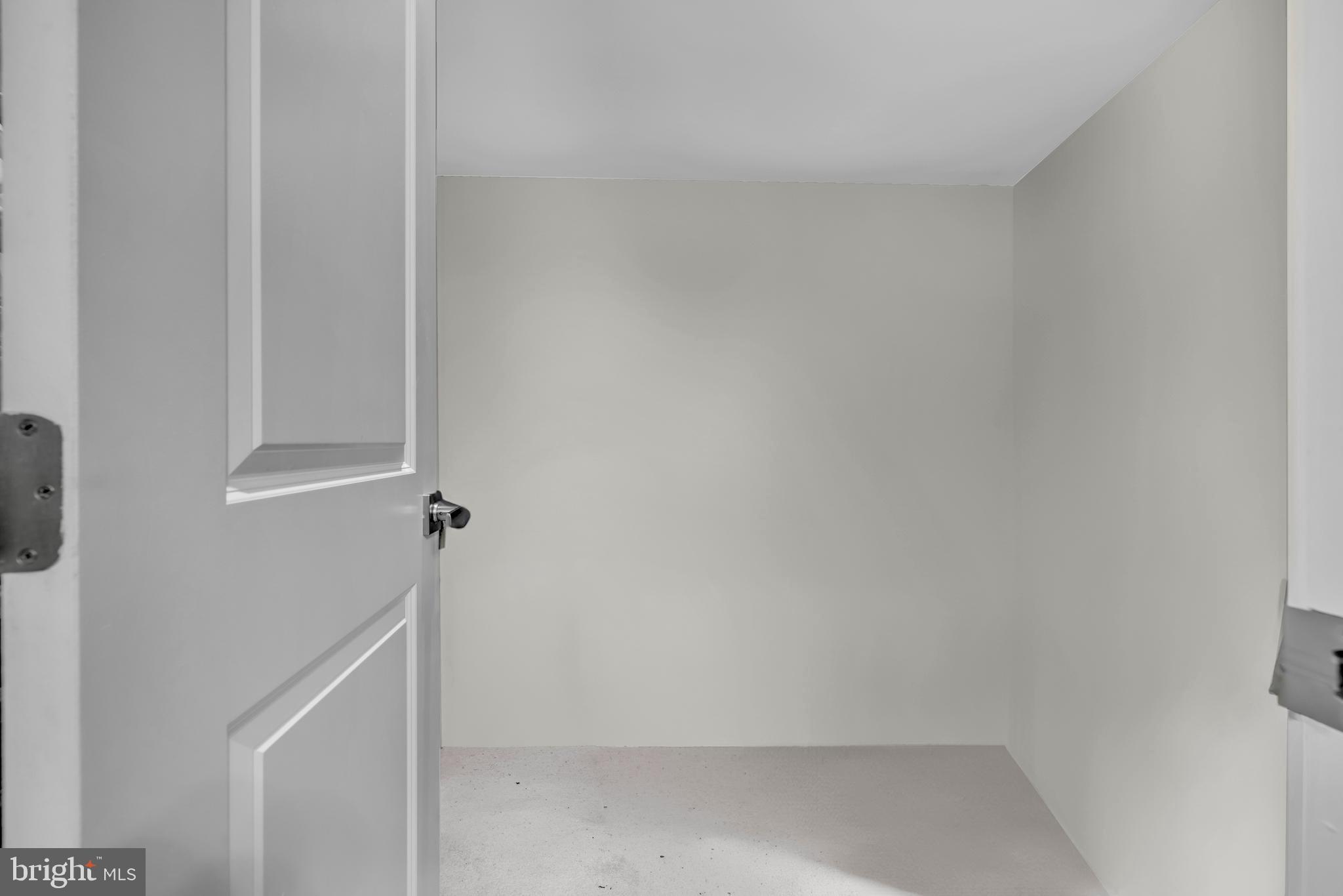 7111 Sollers Point Road Baltimore, MD 21222 - Photo 15 of 61