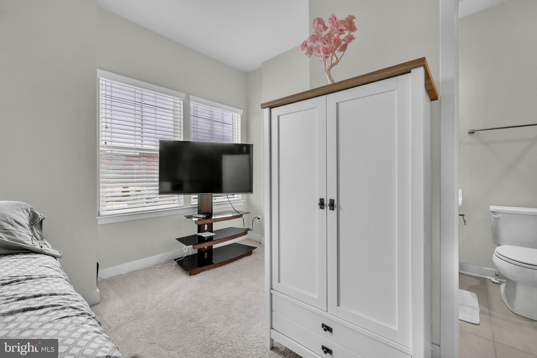 7111 Sollers Point Road Baltimore, MD 21222 - Photo 24 of 61