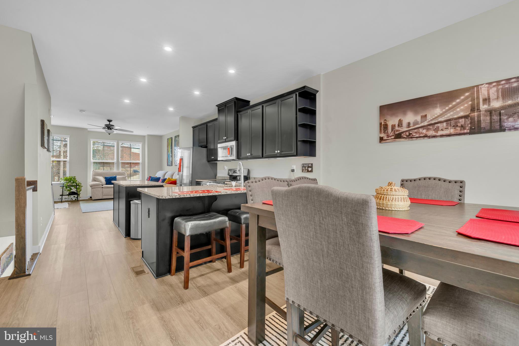 7111 Sollers Point Road Baltimore, MD 21222 - Photo 4 of 61 a living room with furniture and kitchen view