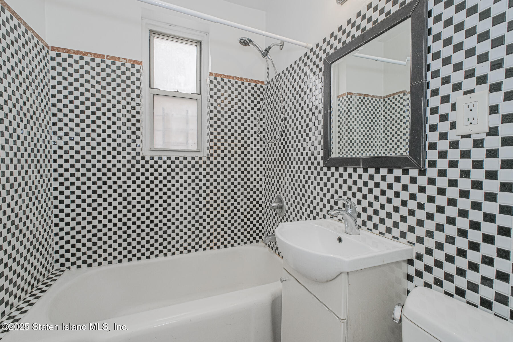 36 Dahill Road, Unit 4F Brooklyn, NY 11218 - Photo 11 of 25 a bathroom with a sink and a toilet