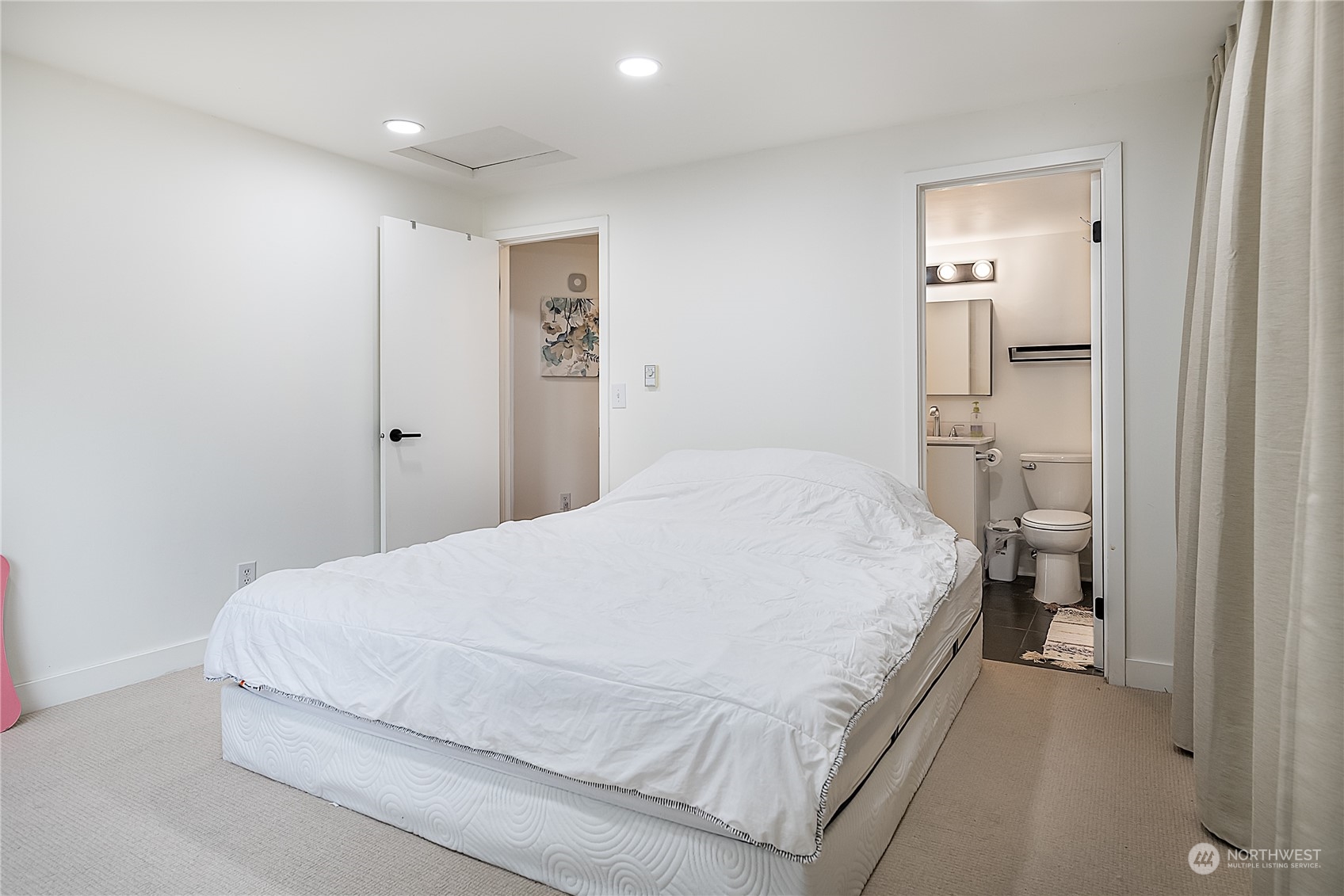138 Southwest 116th Street, Unit G31 Seattle, WA 98146 - Photo 13 of 27 Gallery Image 13
