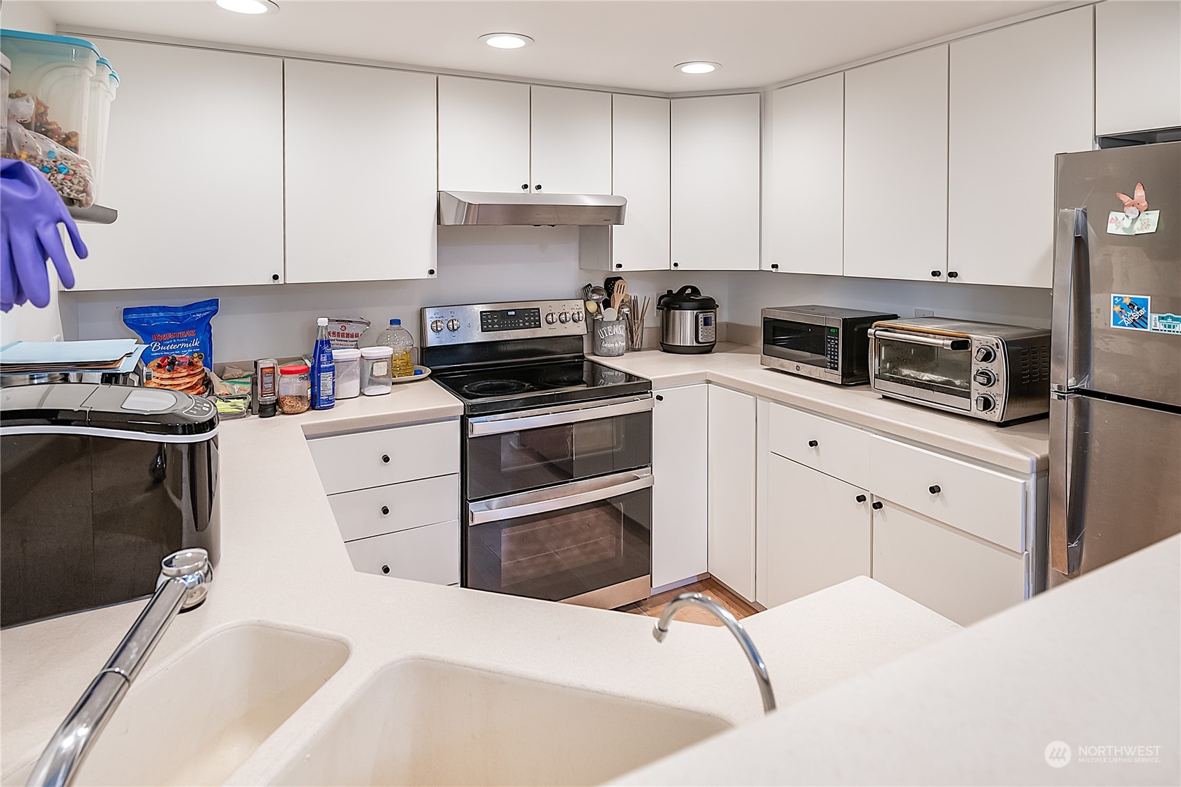 138 Southwest 116th Street, Unit G31 Seattle, WA 98146 - Photo 6 of 27 Gallery Image 6