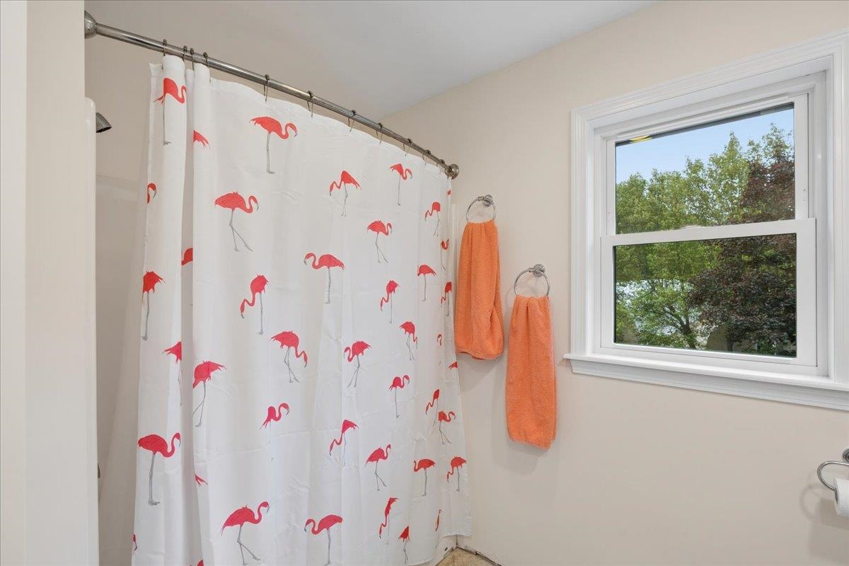 240 Sandown Road Chester, NH 03036 - Photo 35 of 41