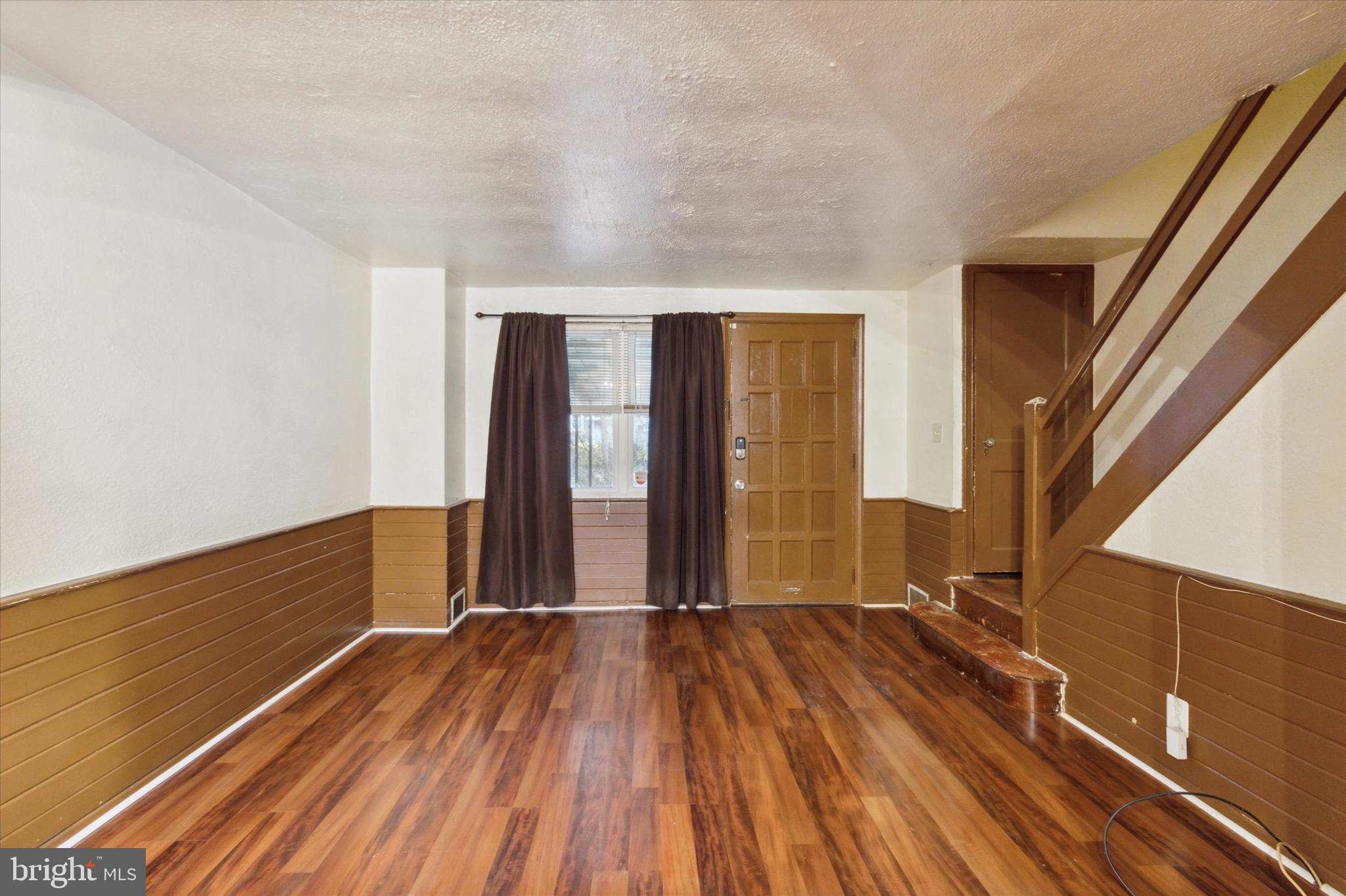 264 Springton Road Upper Darby, PA 19082 - Photo 12 of 35