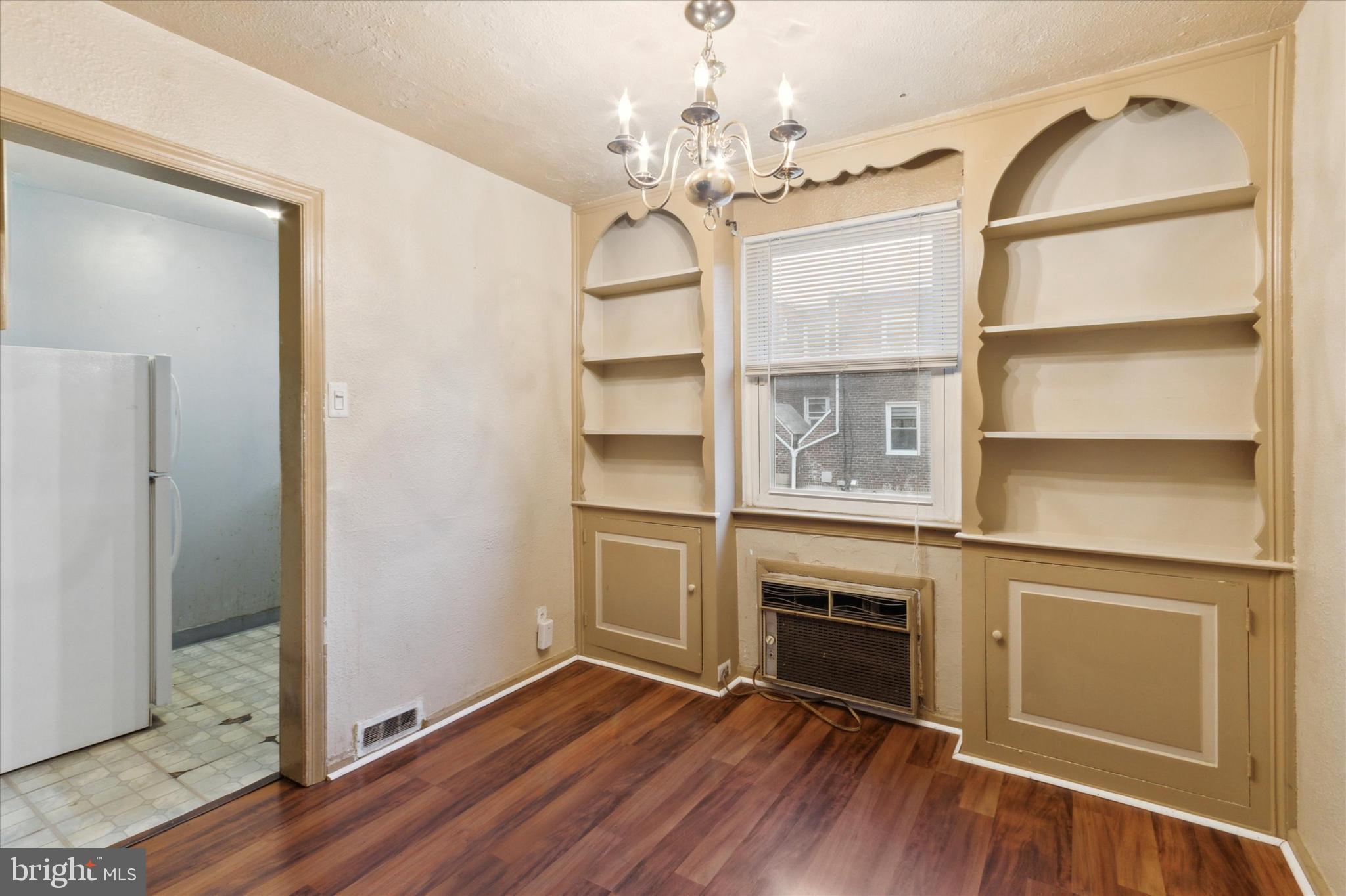 264 Springton Road Upper Darby, PA 19082 - Photo 14 of 35