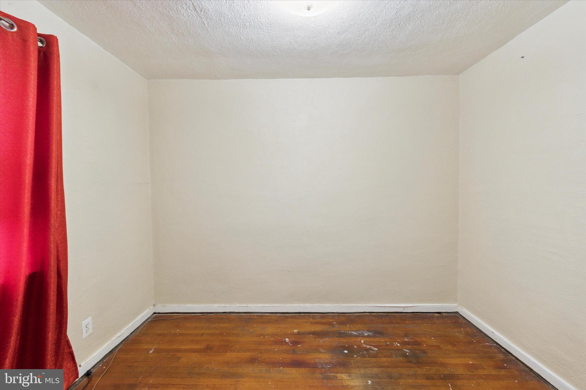 264 Springton Road Upper Darby, PA 19082 - Photo 24 of 35