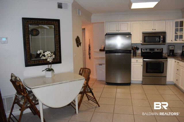 27222 Gulf Road, Unit 12 Orange Beach, AL 36561 - Photo 5 of 24