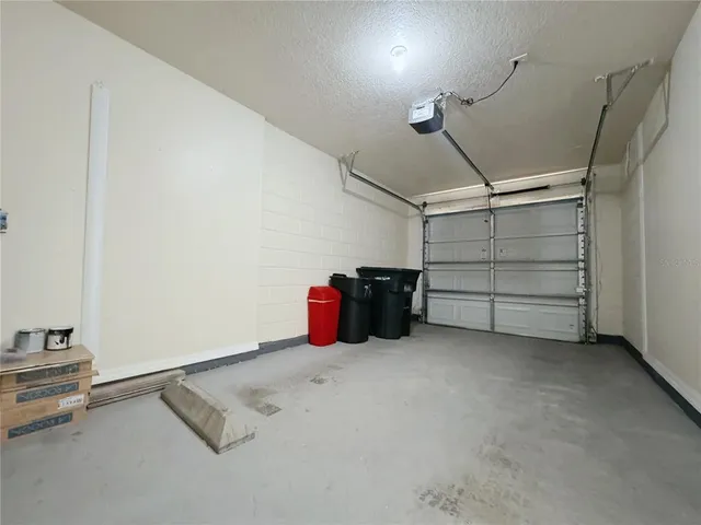 $2,100 | 760 Cresting Oak Circle, Orlando, FL 32824