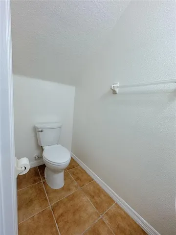 $2,100 | 760 Cresting Oak Circle, Orlando, FL 32824