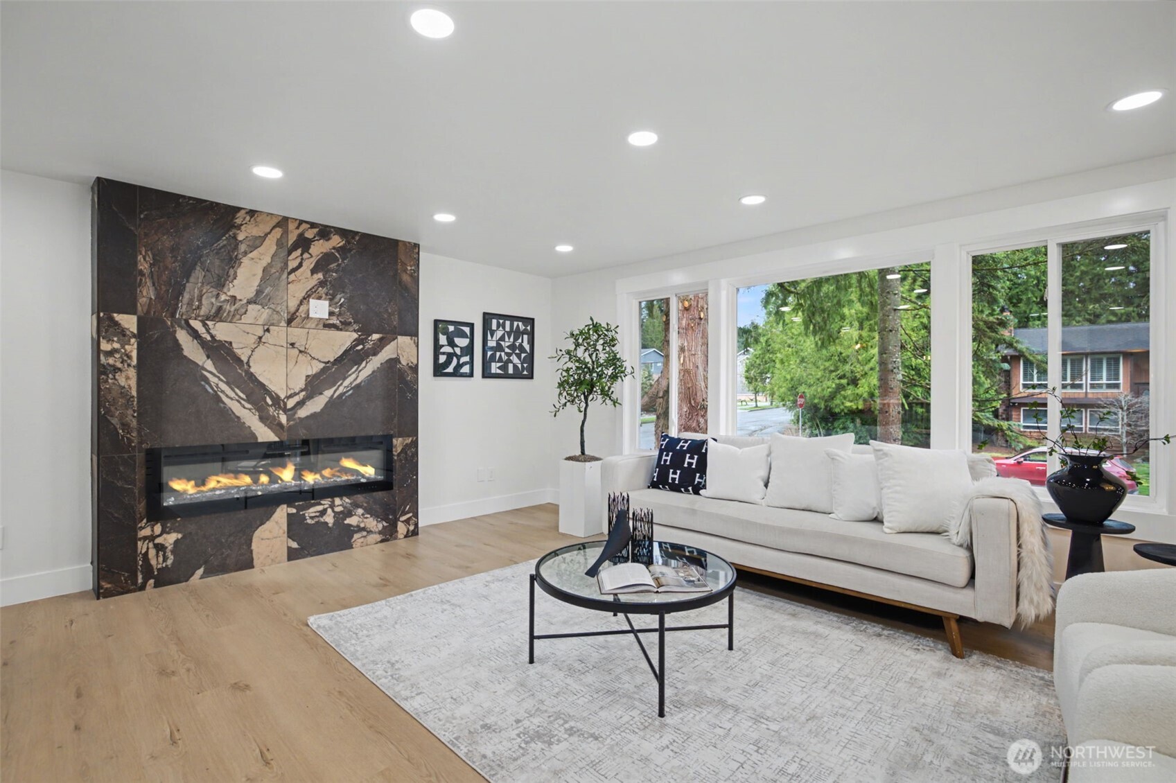 9603 Northeast 203rd Street Bothell, WA 98011 - Photo 4 of 40