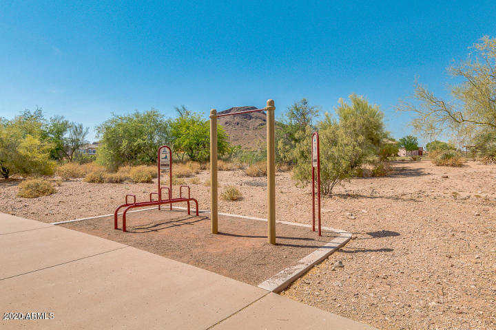 1838 East Redfield Road Phoenix, AZ 85022 - Photo 56 of 64 5