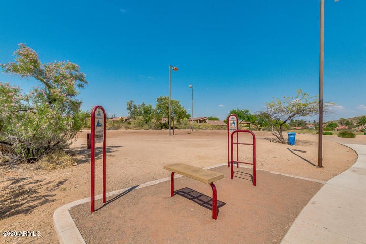 1838 East Redfield Road Phoenix, AZ 85022 - Photo 57 of 64 4
