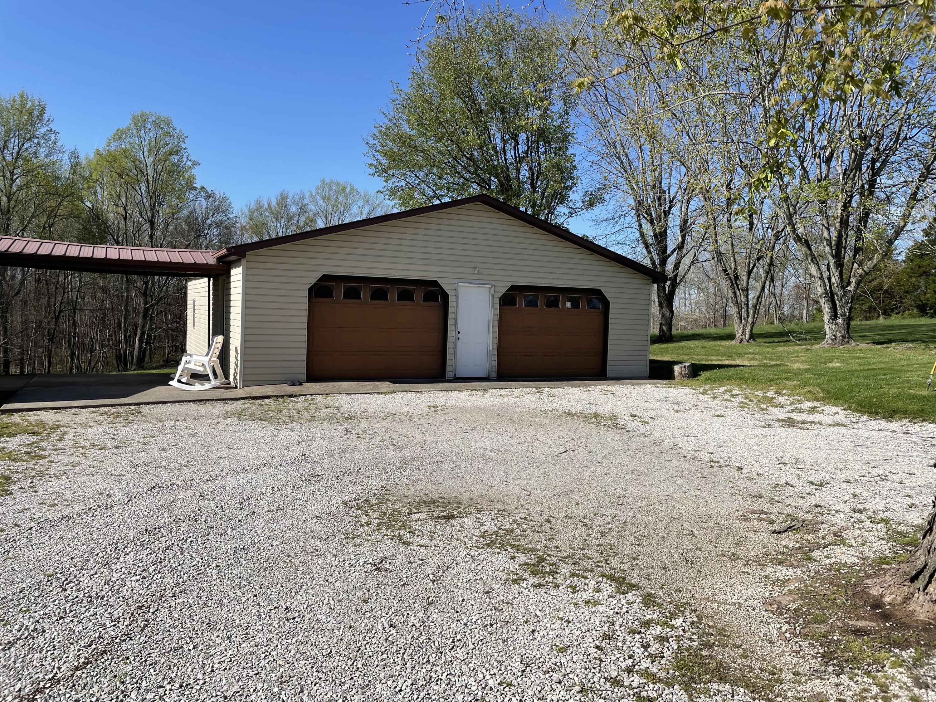3578 Hickory Nut Road Nancy, KY 42544 - Photo 4 of 26 76744279-73EB-4B5F-A215-18FFEEDC22DF