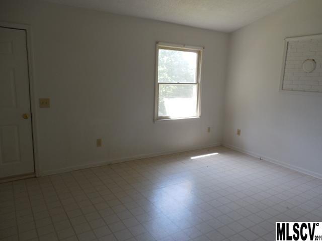 2756 Tablerock Road Lenoir, NC 28645 - Photo 4 of 13 Gallery Image 4