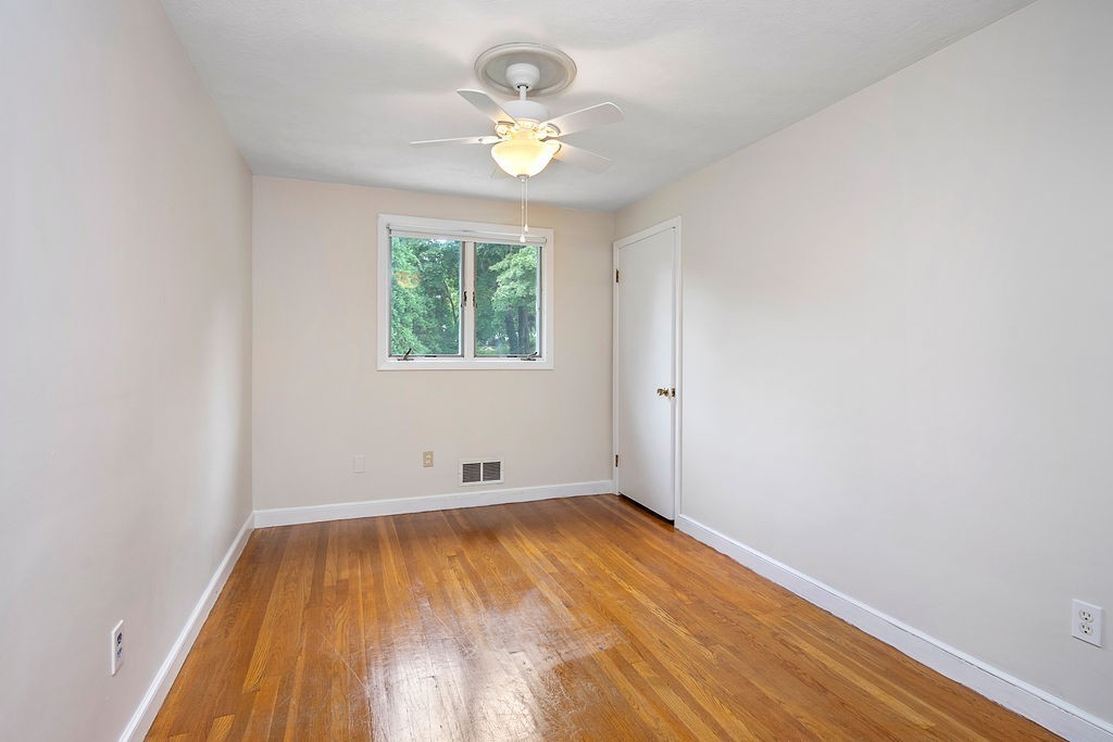 81 Cornell Road Marblehead, MA 01945 - Photo 18 of 28 an empty room with a window