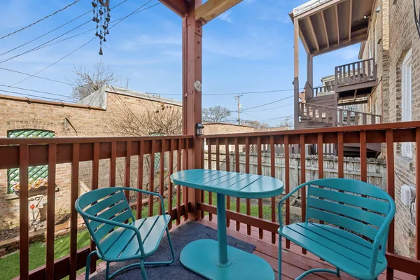 $650,000 | 7918 Karlov Avenue, Skokie, IL 60076