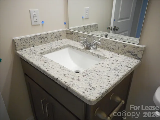 $2,495 | 17015 Dogwood Crk Lane, Charlotte, NC 28278