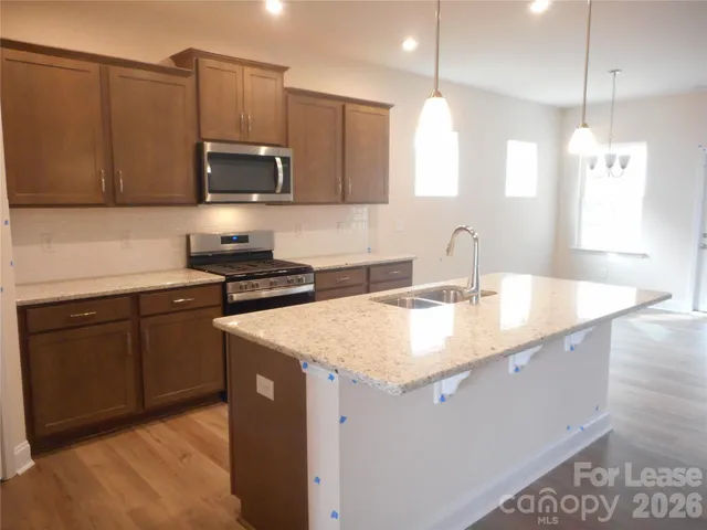 $2,495 | 17015 Dogwood Crk Lane, Charlotte, NC 28278