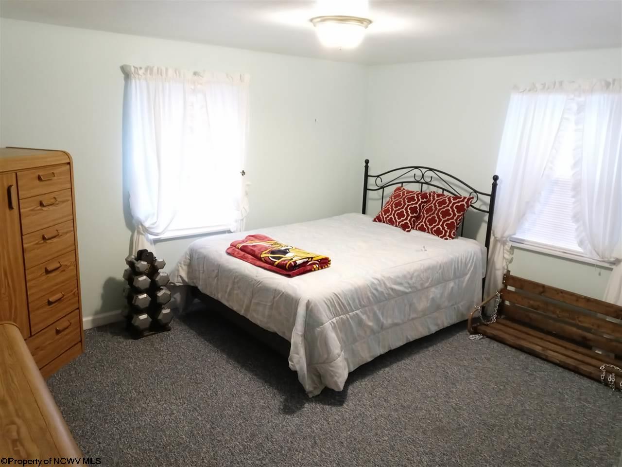 117 Wakefield Road Fairmont, WV 26554 - Photo 8 of 17 Gallery Image 8