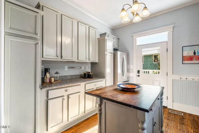 $499,000 | 1303 West Chapel Hill Street, Durham, NC 27701