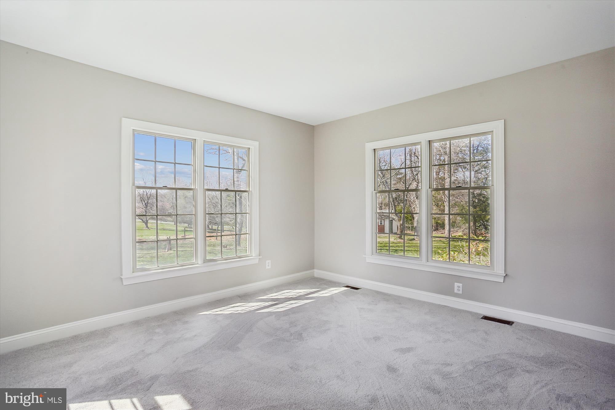 13424 Query Mill Road North Potomac, MD 20878 - Photo 10 of 66 Sun Room