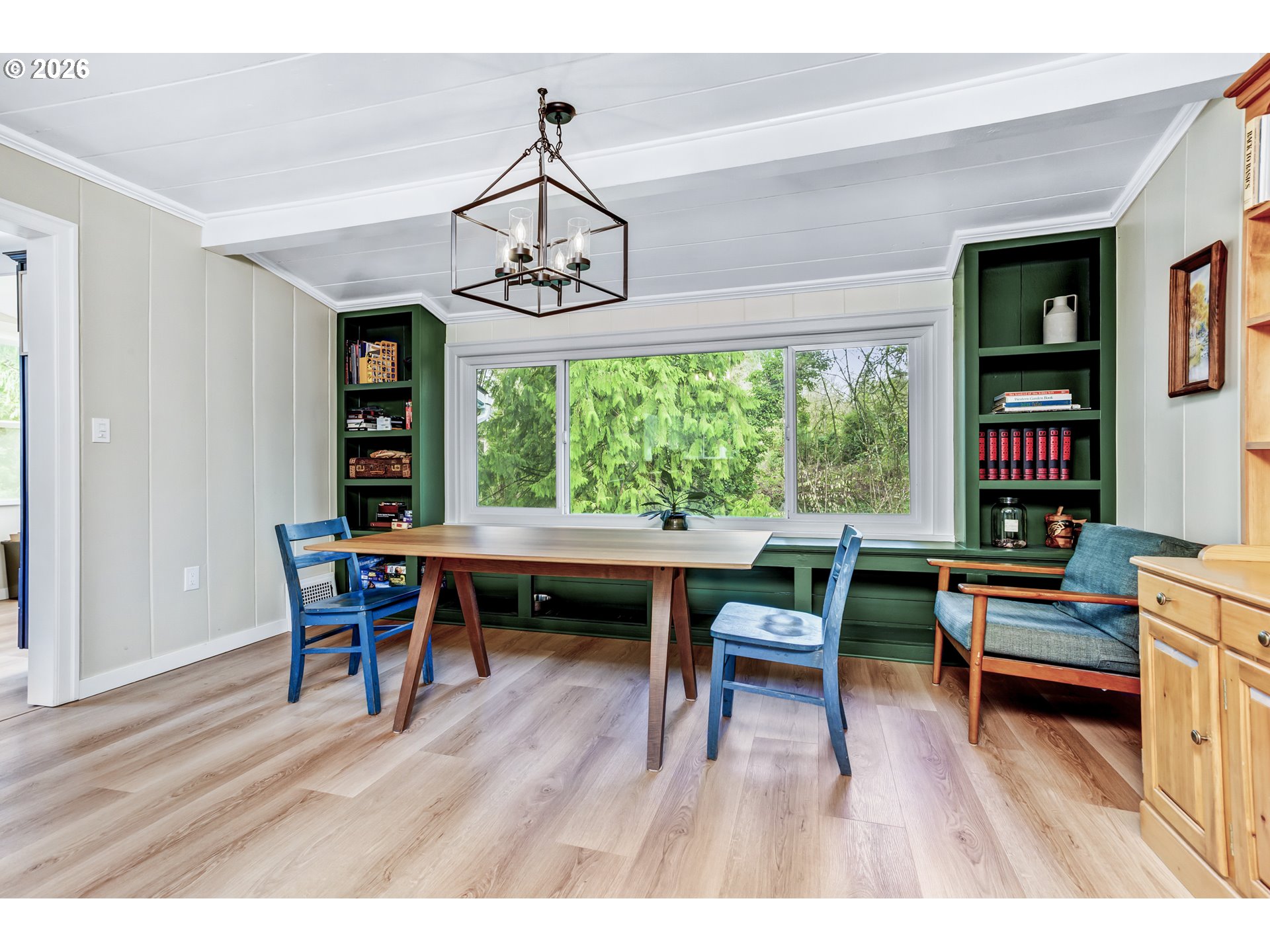 8625 Southwest 10th Avenue Portland, OR 97219 - Photo 12 of 33