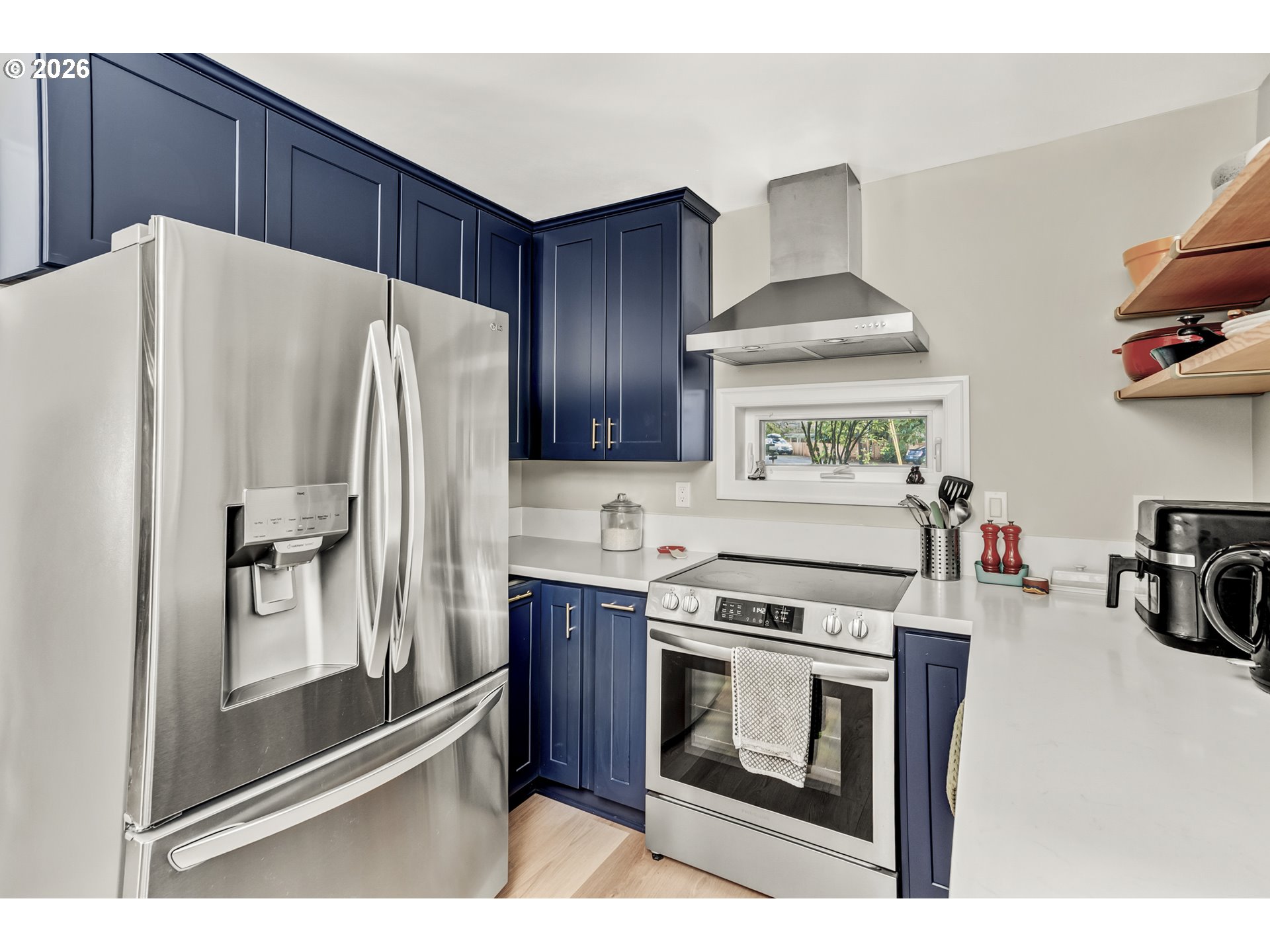 8625 Southwest 10th Avenue Portland, OR 97219 - Photo 14 of 33