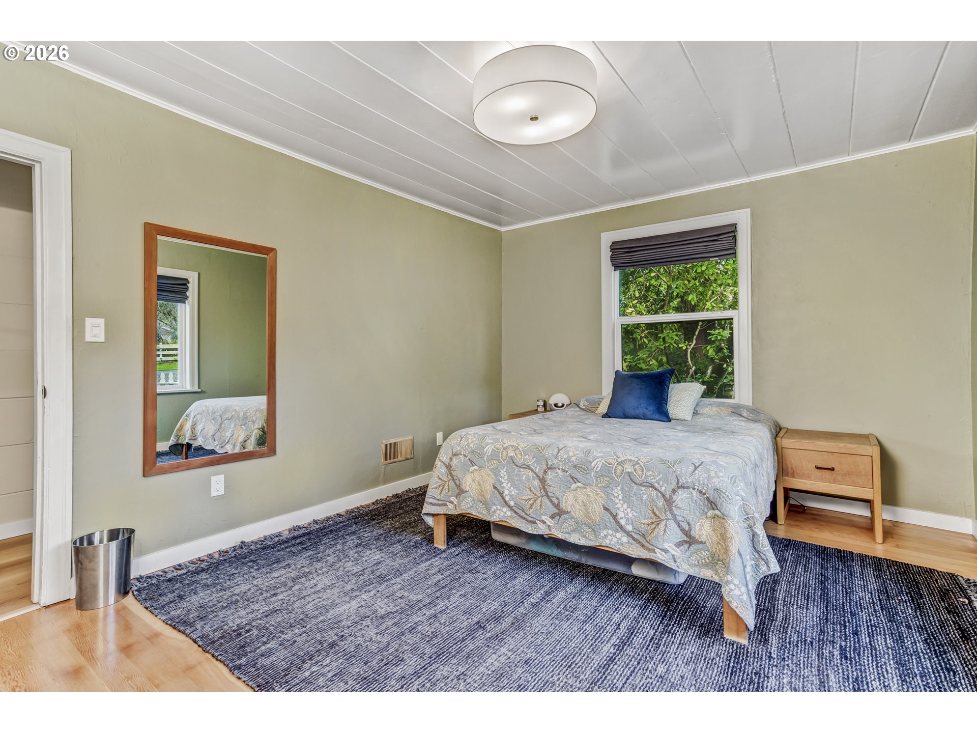 8625 Southwest 10th Avenue Portland, OR 97219 - Photo 17 of 33