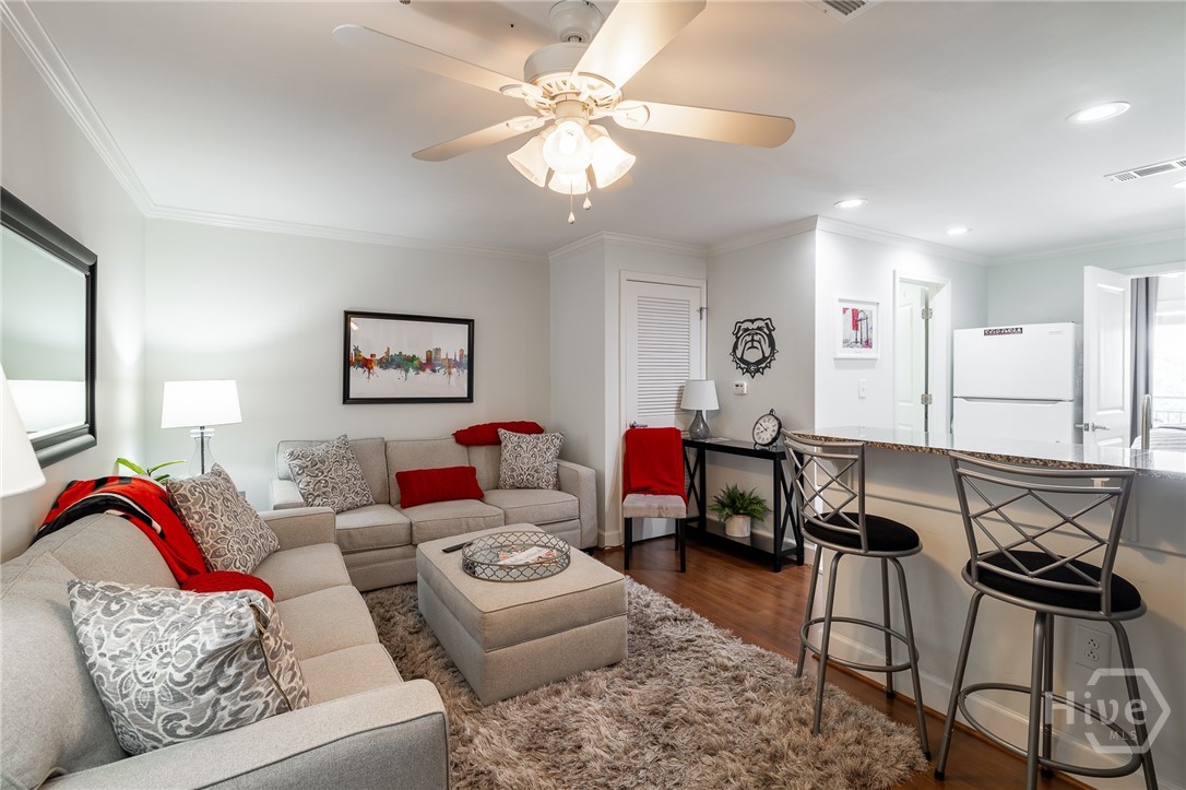 250 West Broad Street, Unit 708 Athens, GA 30601 - Photo 3 of 30