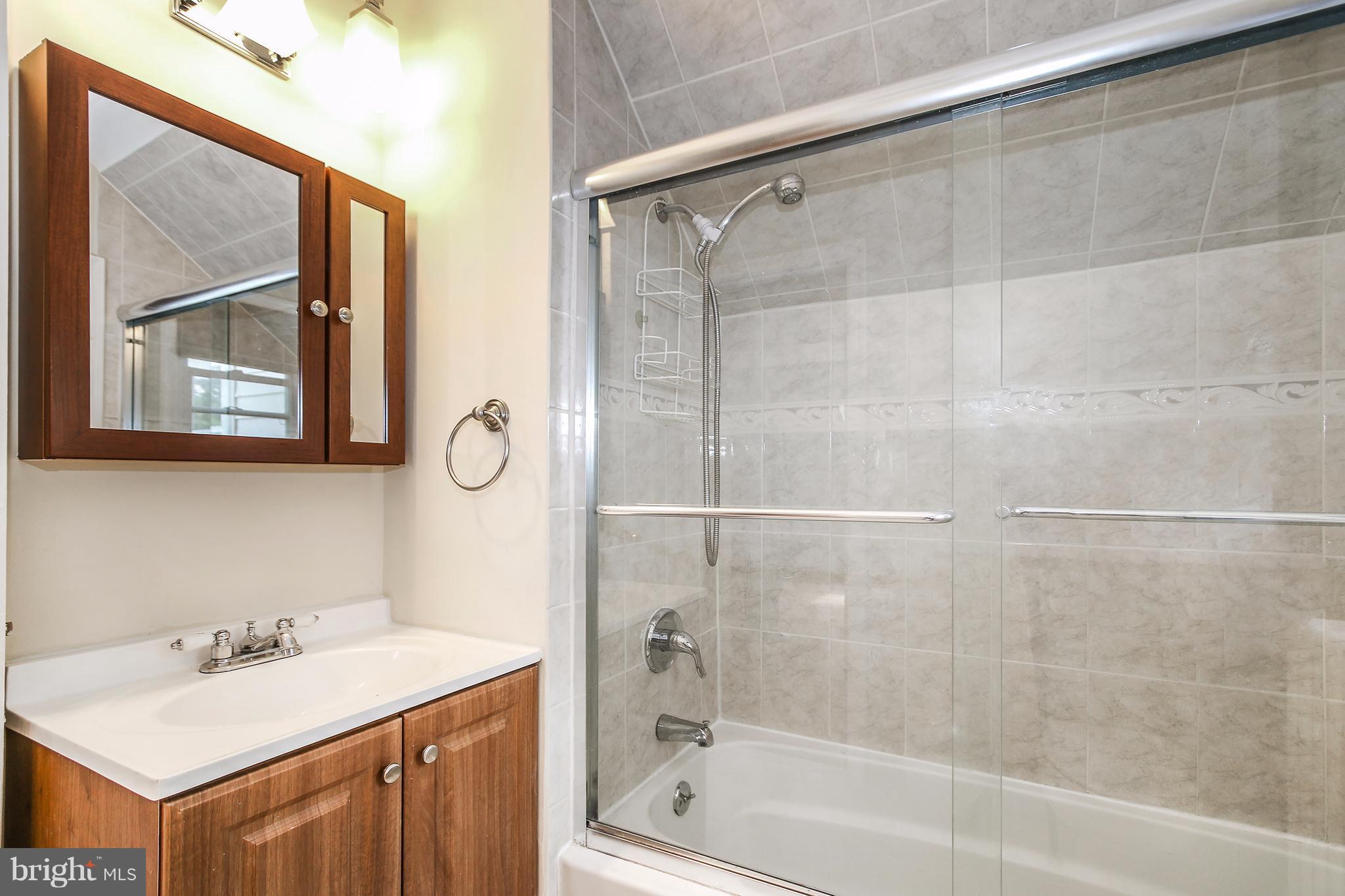 8509 Cedar Street Silver Spring, MD 20910 - Photo 18 of 26 Upper level Full Bath
