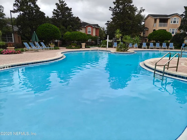 $1,800 | 10075 Gate Parkway North, Unit 1513, Jacksonville, FL 32246