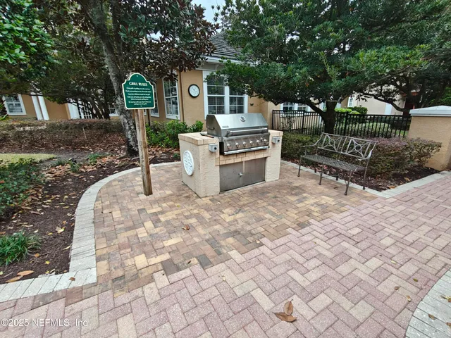 $1,800 | 10075 Gate Parkway North, Unit 1513, Jacksonville, FL 32246