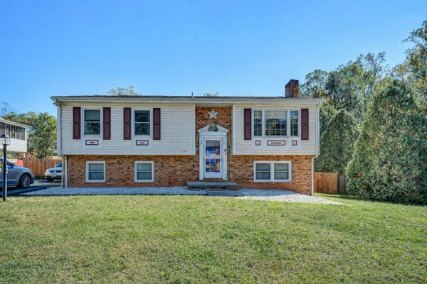$325,000 | 2124 Beavers Lane, Vinton, VA 24179