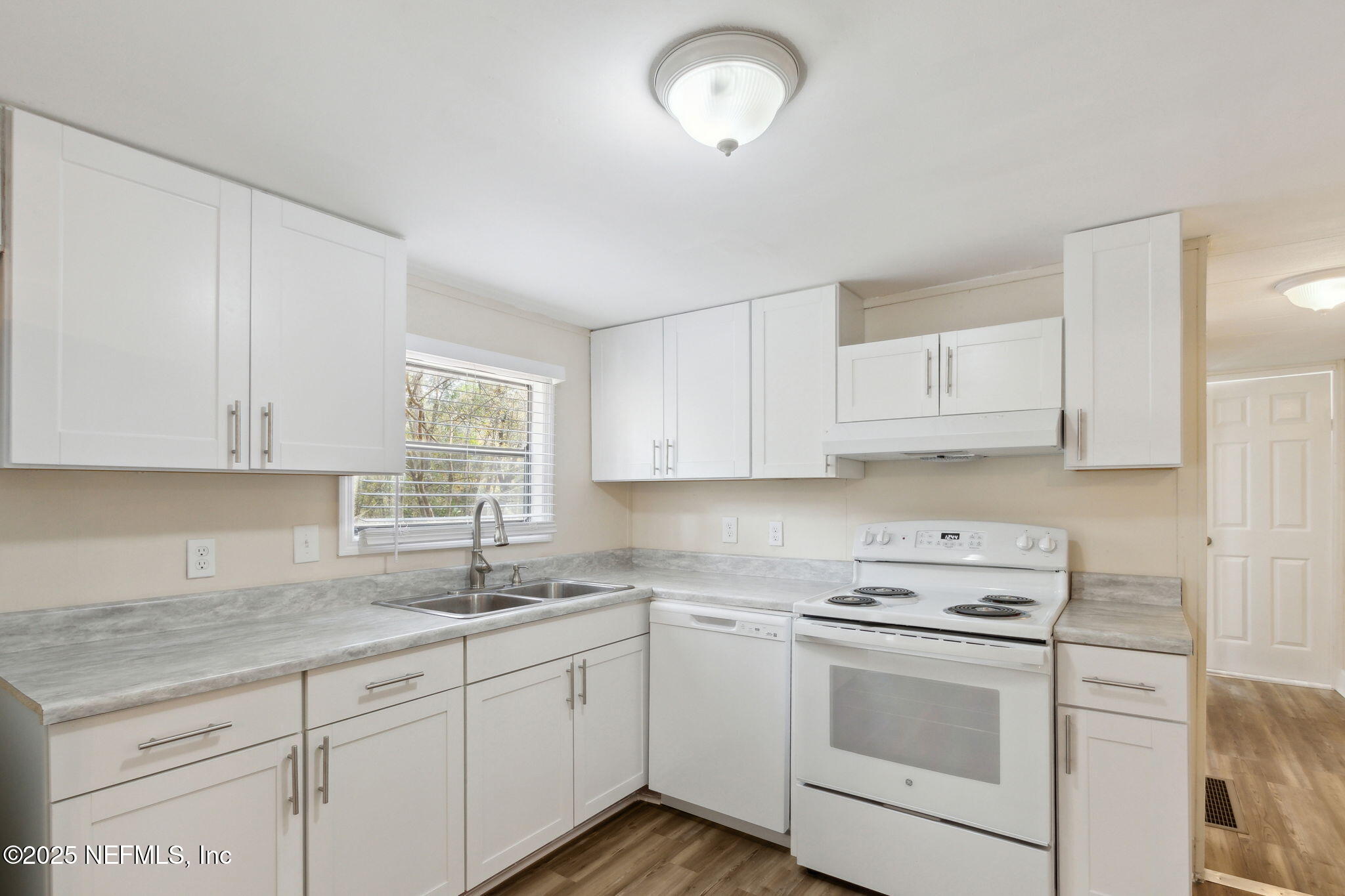 97213 Amy Drive Yulee, FL 32097 - Photo 14 of 36 19-web-or-mls-97213 Amy Dr-24