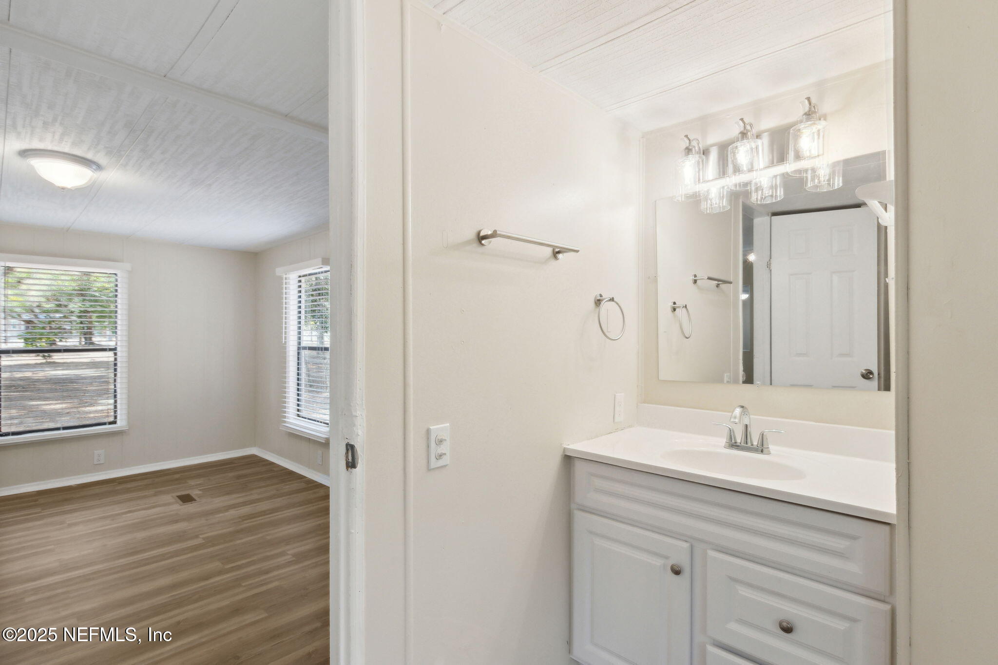 97213 Amy Drive Yulee, FL 32097 - Photo 20 of 36 25-web-or-mls-97213 Amy Dr-30