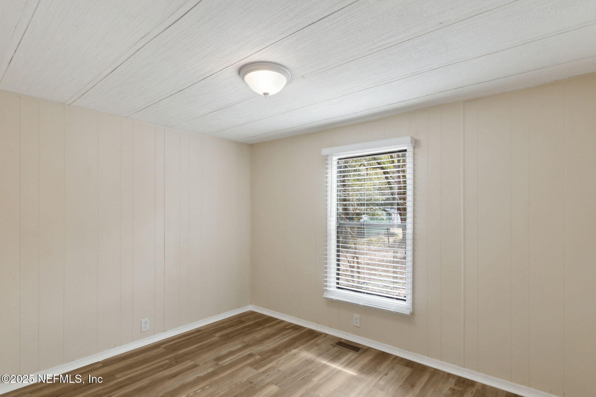 97213 Amy Drive Yulee, FL 32097 - Photo 28 of 36 33-web-or-mls-97213 Amy Dr-37