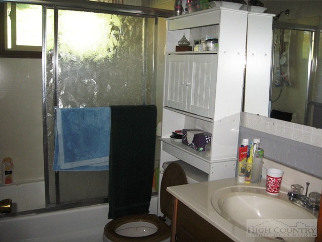 3403 Bare Creek Road Jefferson, NC 28640 - Photo 11 of 20 Gallery Image 11