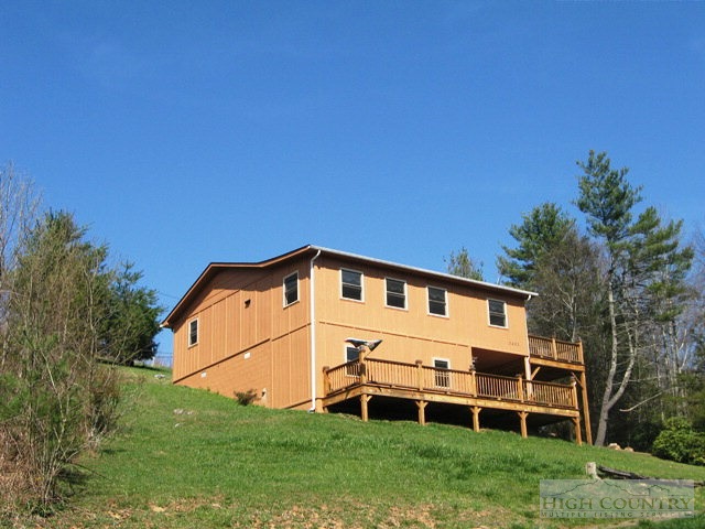 3403 Bare Creek Road Jefferson, NC 28640 - Photo 2 of 20 Gallery Image 2