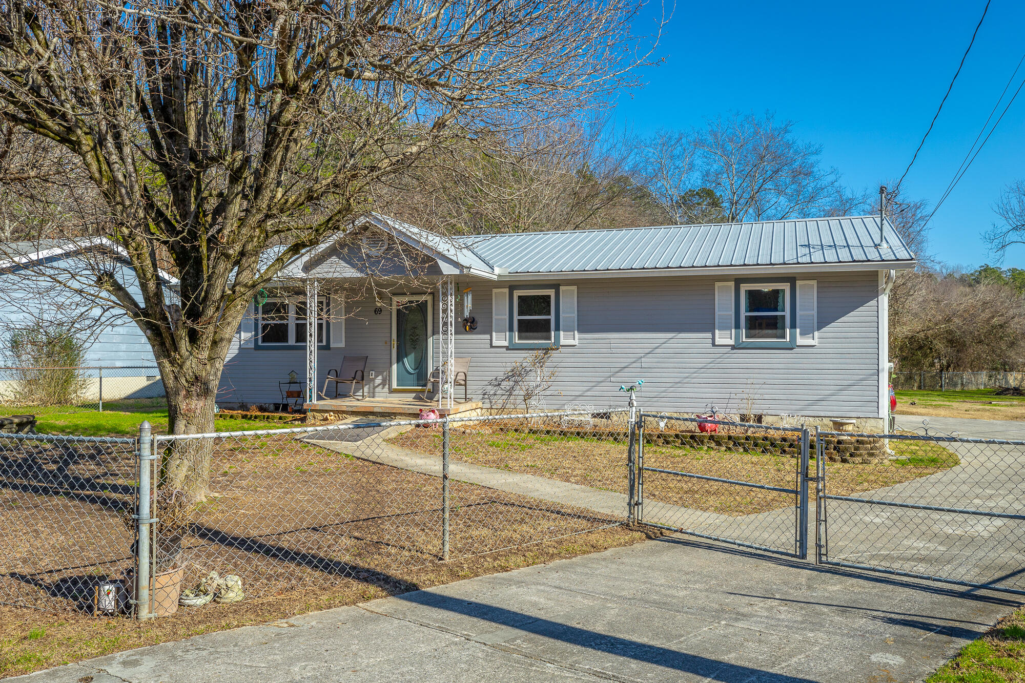 69 South Jenkins Road Chickamauga, GA 30707 - Photo 3 of 27 69 S Jenkins Rd. HD-40